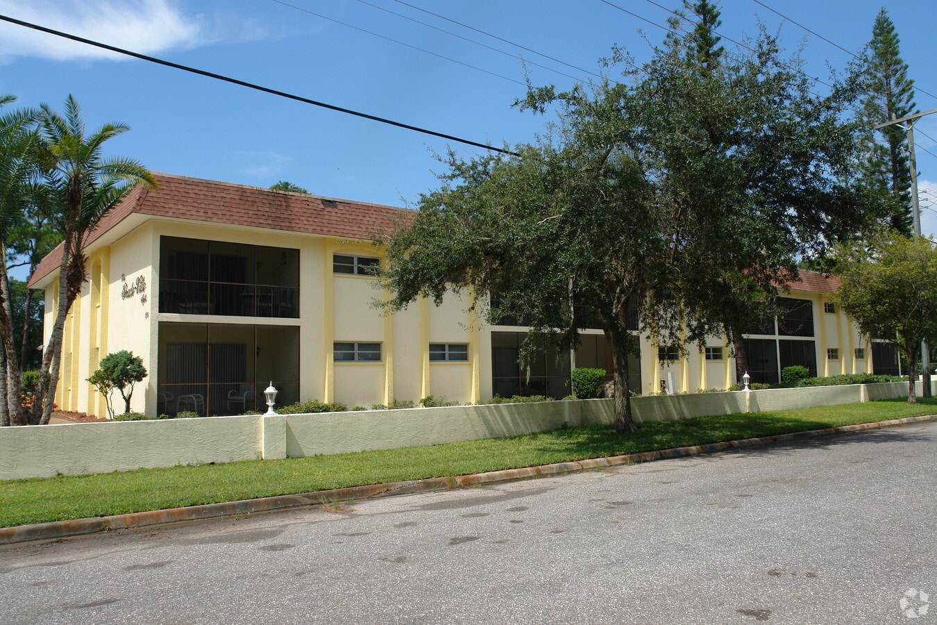Photo - 275 N Shade Ave