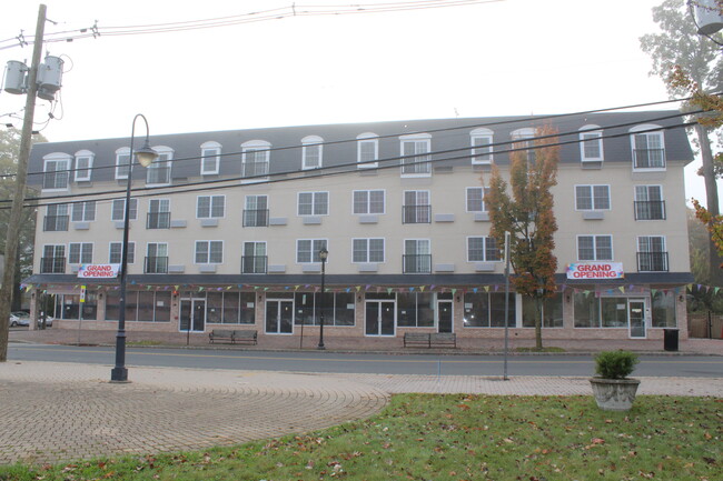 Photo - 1024 South Ave Apartments Unit 306
