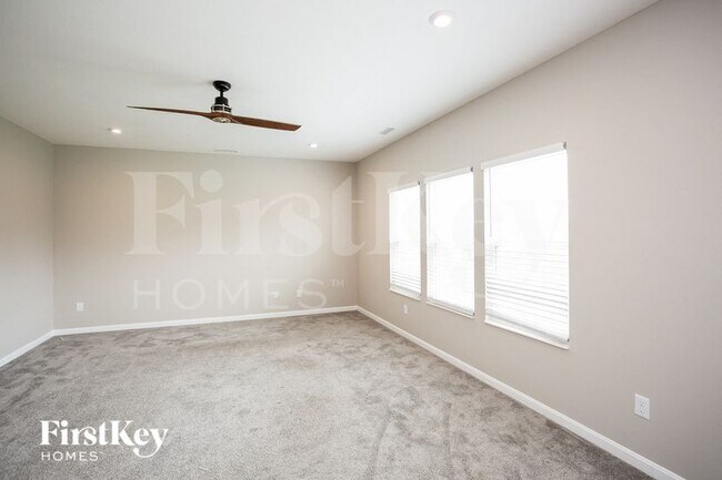 671 Springdale Ln