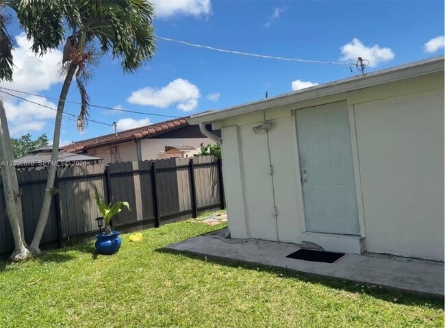 Photo - 12823 SW 20th Terrace