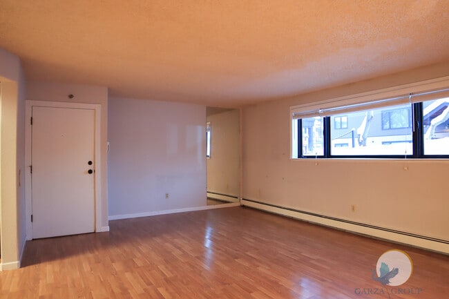 Photo - 16 Glacier Ave Unit 13