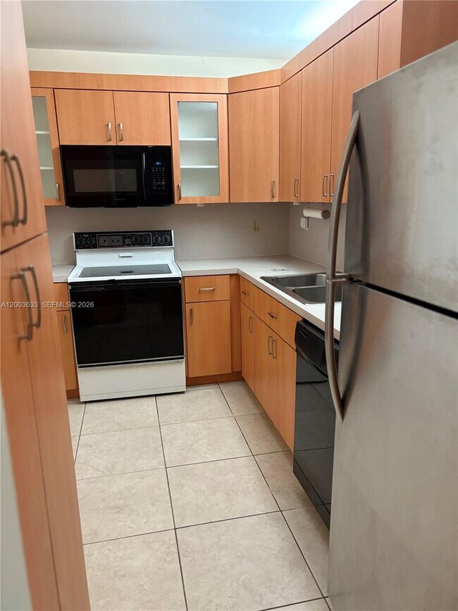 Photo - 8335 SW 72nd Ave Unit 108D