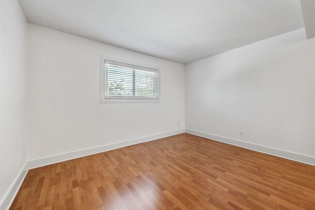 Photo - 3815 Guadalupe St Condo Unit 304