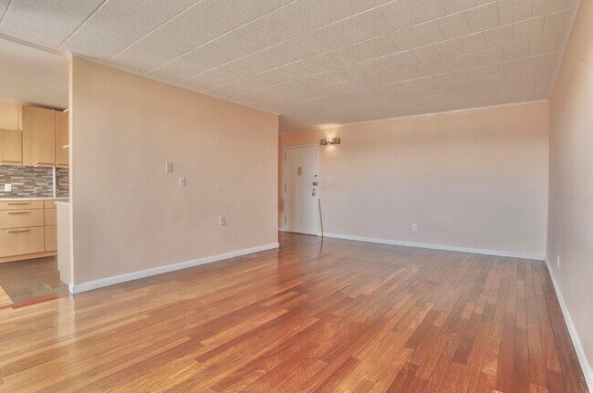 Photo - 9060 PALISADE Ave Unit 307