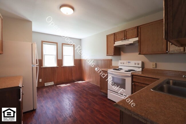 Photo - 414 N Cowen St