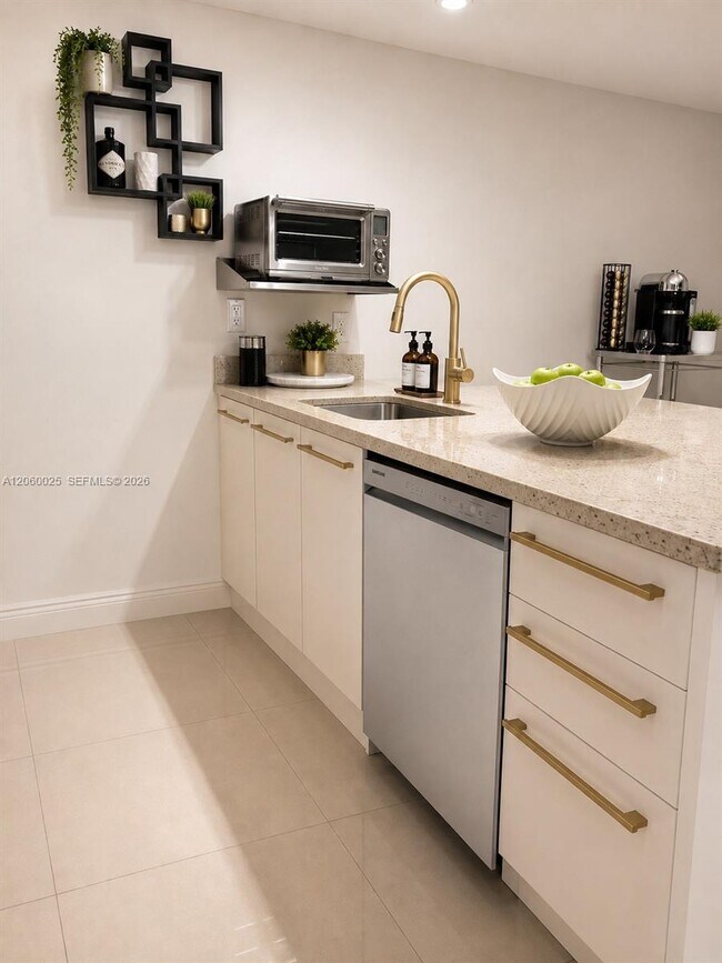Photo - 185 SW 7th St Unit 2503
