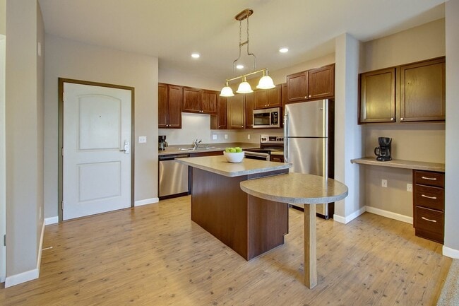 Photo - Dakota Commons Apartment Homes