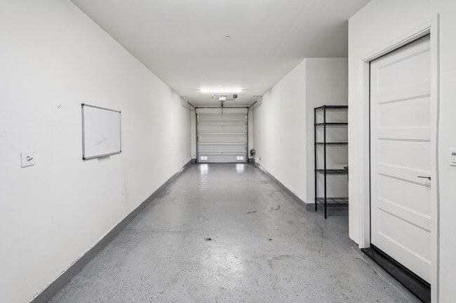 Photo - 605 El Camino Real