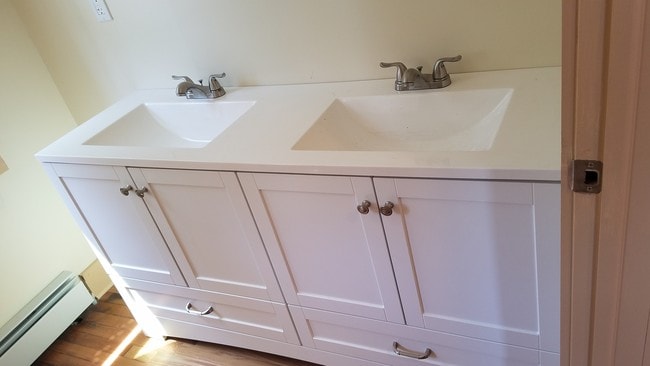 Building Photo - 404 Jackson St Unit 1