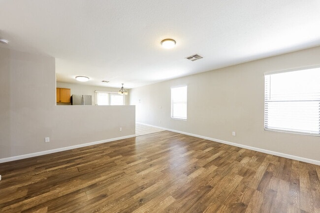 Photo - 11535 W Windrose Ave