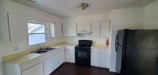 Photo - 1126 Easton Rd