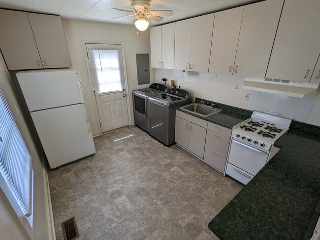 Cocina - 17263 Larimer St