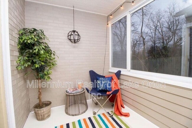 Building Photo - 3857 Oak Knoll Rd Rental