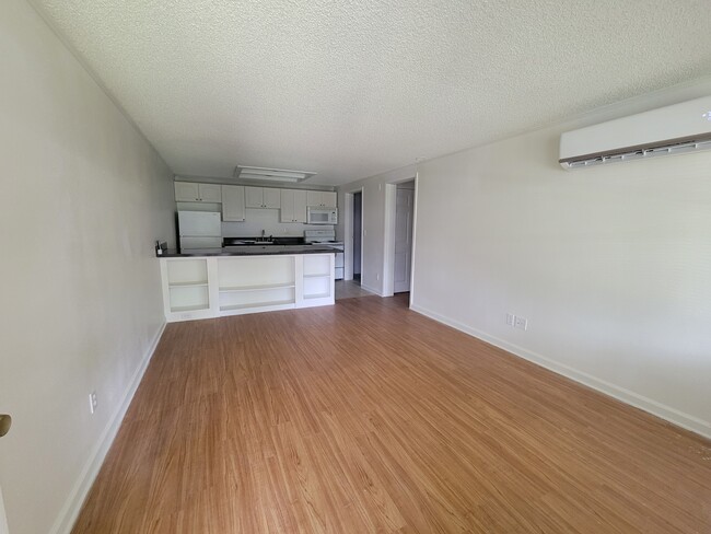 Building Photo - 1215 Austin Rd Unit Delaney park apartment