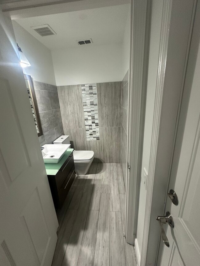 Photo - 6417 Winder Oaks Blvd