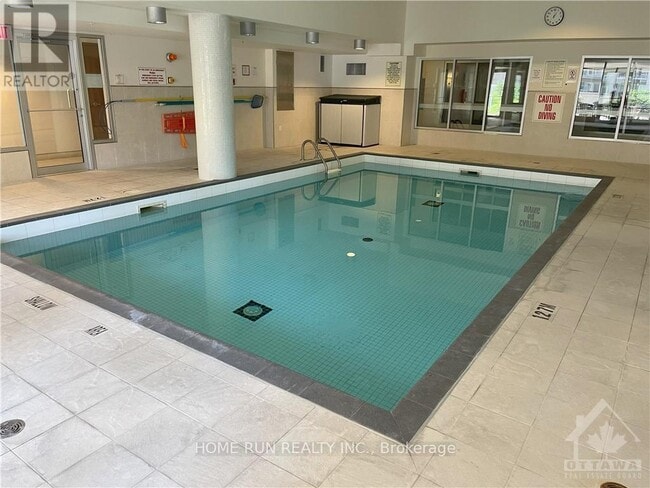 Photo - 242 Rideau St Unit 1307