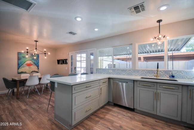 Photo - 7603 E Montecito Ave