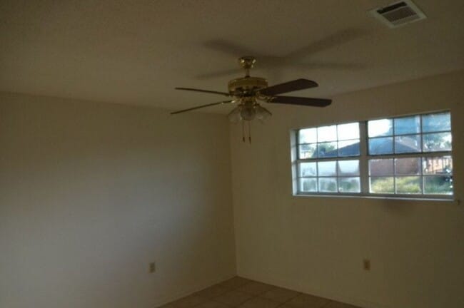 Photo - 4709 Shalimar Dr