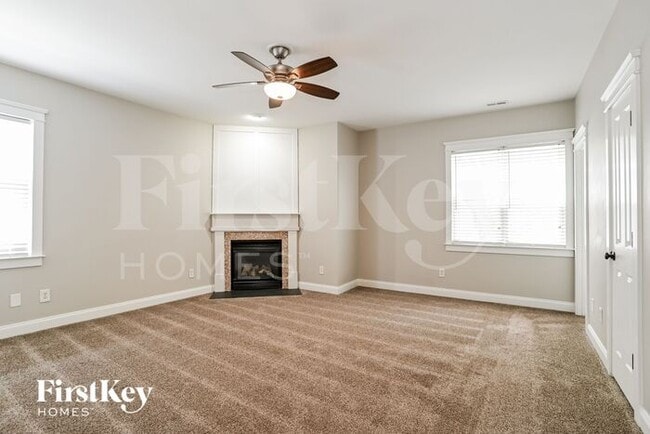 Photo - 15841 Kelly Park Cir