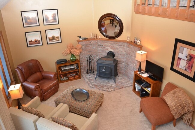818 Covered Bridge Ln Unit C18