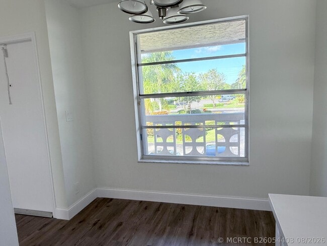 1340 NW 18th Ave Unit 202