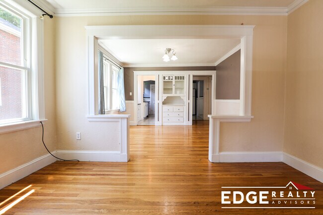 Photo - 71 Colborne Rd