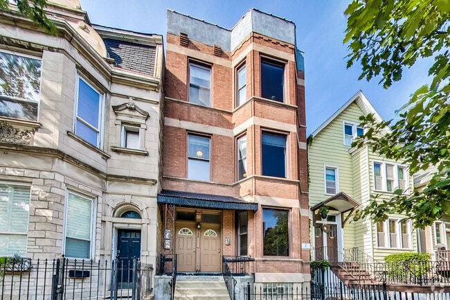 Building Photo - 1138 W Addison St Unit 1 Rental