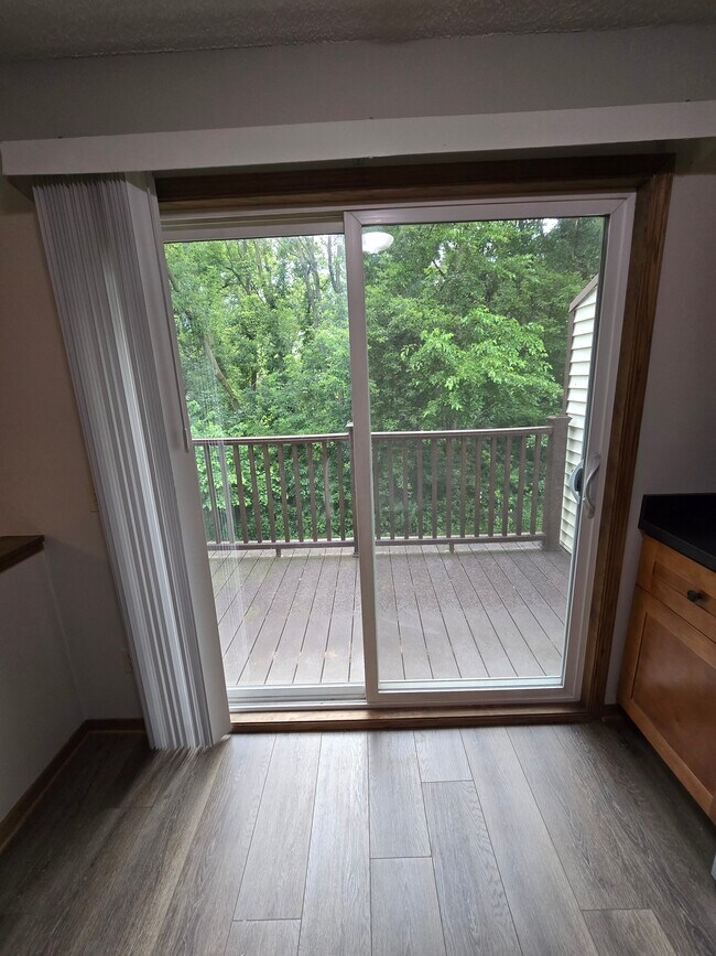 Photo - 2948 Mounds View Blvd Unidad 21