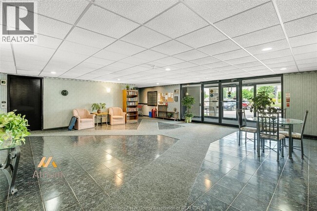 Photo - 1885 Normandy St Unit 305