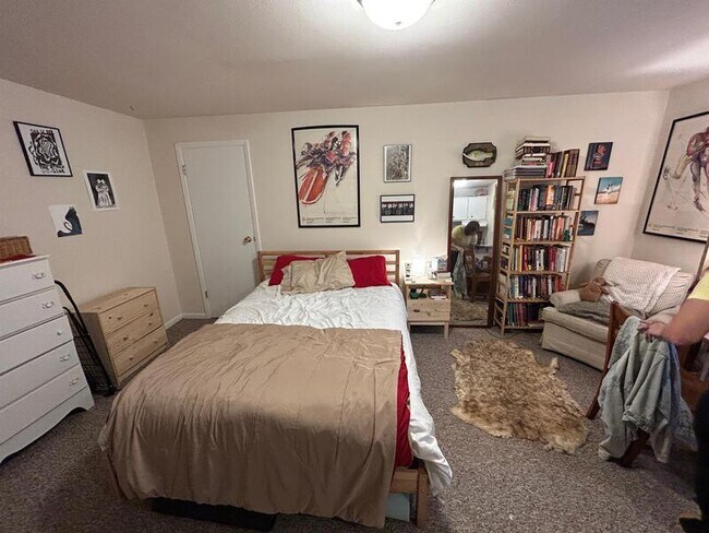 Photo - 134 E Johnson St Unidad 103