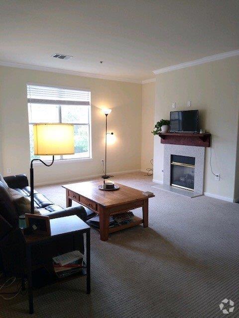 Building Photo - 6021 Castlegate Dr W Unit E26 Rental