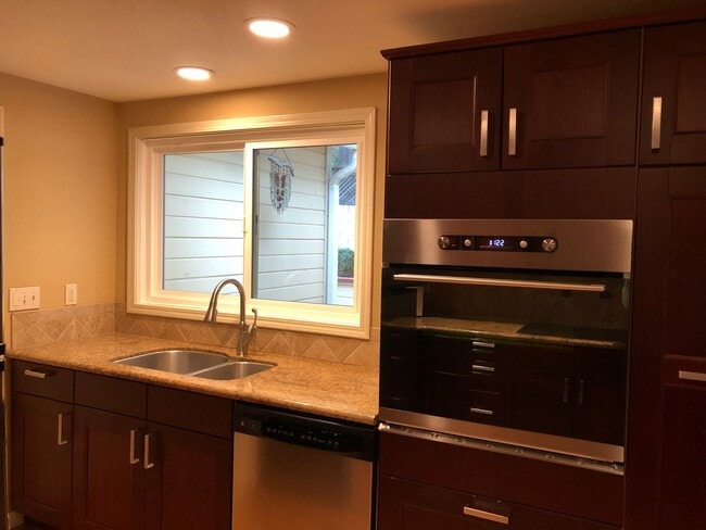 Photo - Nevada City Town-House Close to Downtown!
