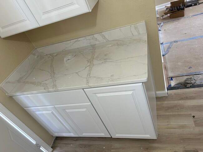 Photo - 523 Dover Rd