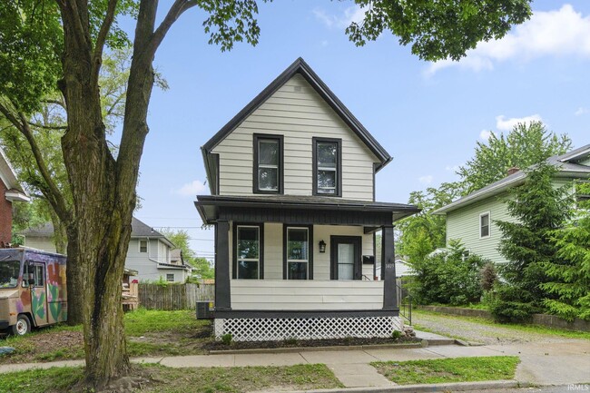 Building Photo - 1409 Oakland St Rental
