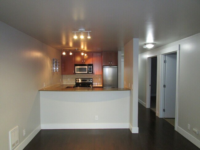 3401 Wallingford Ave N Unidad 206