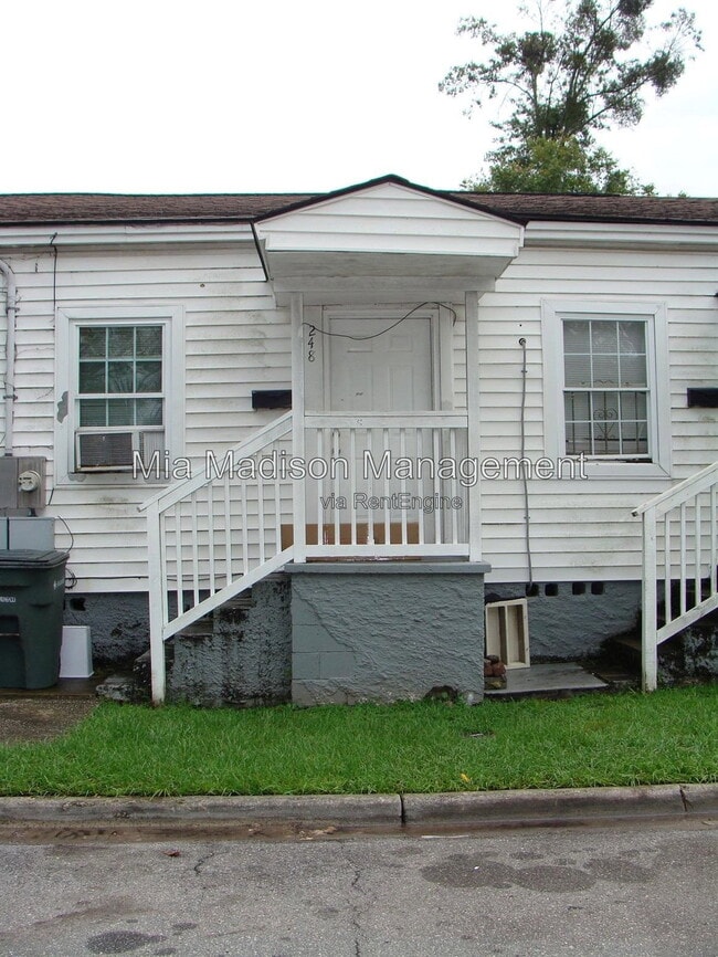 Building Photo - 248 Ferrill St
