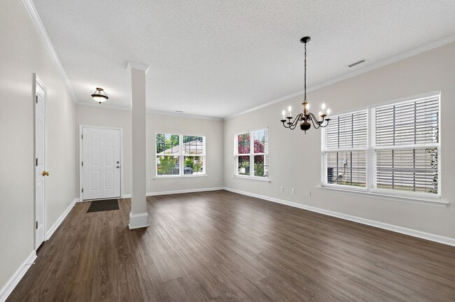 Photo - Charming 4 bedroom Ranch in Raleigh!
