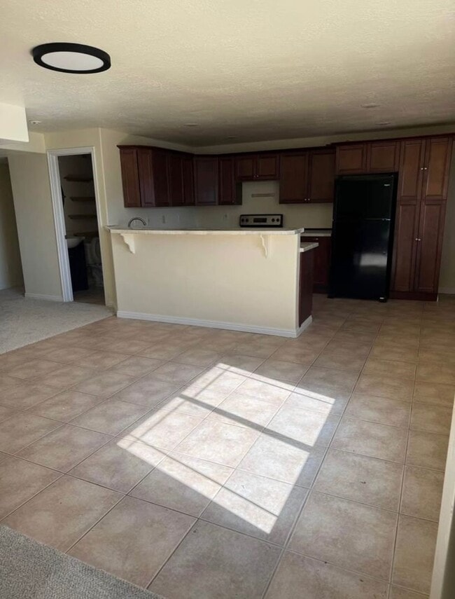 Photo - Beautiful Basement Apartment in Saratoga Springs - Available July!