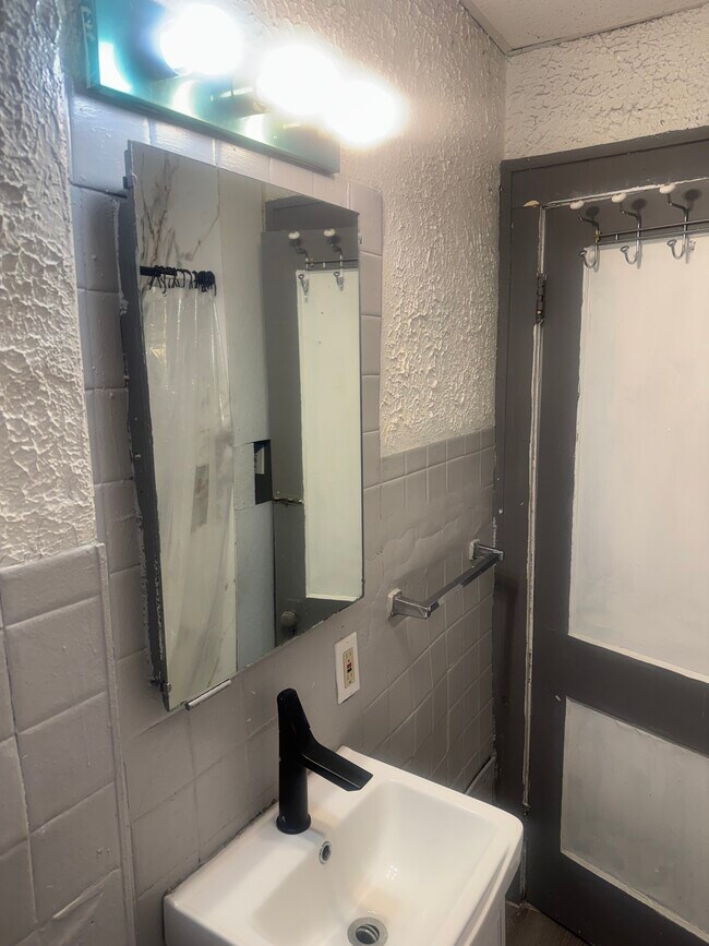 Photo - 11346 Belleterre St