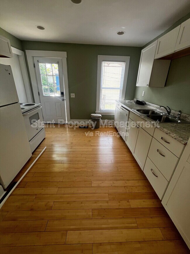 Photo - 2435 Adams Ave