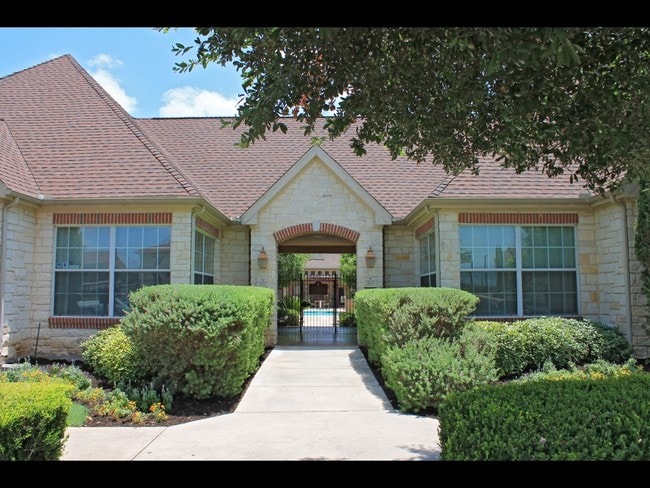 Willow Bend Apartment