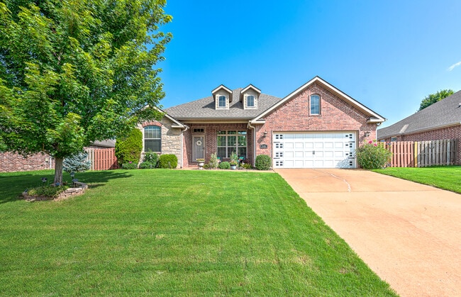 Photo - 3400 SW Briar Creek Ave Casa