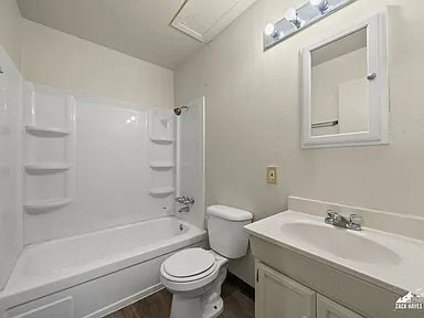 618 Gambell St Unit 31