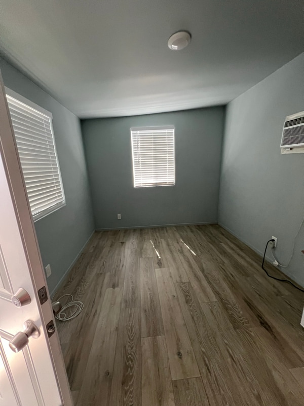 Photo - 7847 Beck Ave