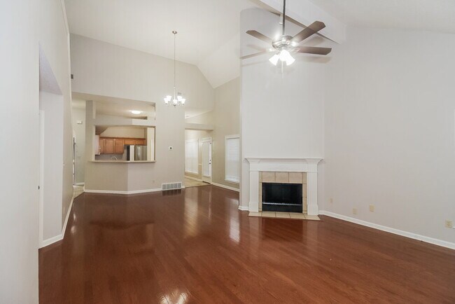 Photo - 1700 Torrington Ct