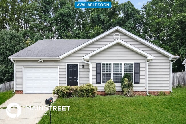 Photo - 1476 Lewisburg Pointe Dr House