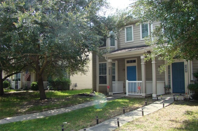 Building Photo - 23855 Pebworth Pl Rental