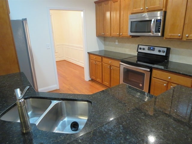 Photo - 710 Pear Grove PI NW