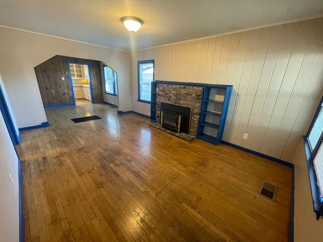 Photo - MASSIVE and Recently Renovated 3 Bed 2 Bath Home With Extra 1 Bed/Half Bath Bonus Cottage!