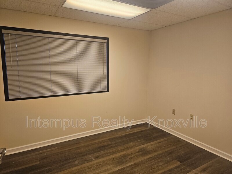 Photo - 6515 Clinton Hwy